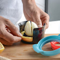 Miniatyrbild 5 av 5: Äggskärare med halkfri bas, multifunktionell trådskärare i rostfritt stål för ABS-material av livsmedelskvalitet, snabbar upp matlagningen för ökad kökseffektivitet