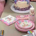 Miniatyrbild 5 av 6: Engångsbestickset med enhörning för flickor, festartiklar för födelsedagskalas, tallrikar, muggar, servetter, banderoller, babyshower-tillbehör 8 straws No,