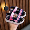 Miniatyrbild 1 av 7: Mjuka halkfria sandaler för pojkar och flickor, moderiktiga skor för småbarn pinkish 21 (insole 14.5cm)