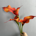 Miniatyrbillede 1 af 6: High-End Kunstig Calla Lily Dobbelt Kronblad Bryllupsbuket Hotelindretning Double petal horseshoe deep orange