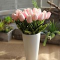 Miniatyrbillede 4 af 5: 10 stk. Kunstige Blomster Real Touch Mini PU Tulipaner Buket Falske Tulipaner Blomsterarrangement Kunstige Planter til Bryllupsdekoration Værelse Hjem Hotel