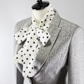 Miniatyrbilde 5 av 5: Dame falsk krage Avtakbar halv sløyfe skjorte Business Wear In White background