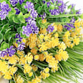 Miniatyrbillede 4 af 5: 9 Bundter Kunstige Blomster Udendørs UV-bestandige Udendørs Fake Planter (Gul, Lilla, Grøn)