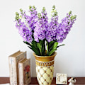 Miniatyrbillede 2 af 4: 1 stk. Kunstig Blomst Livagtig Boligdekoration DIY Falsk Violet Blomstergren Fotograferingsrekvisit til Bryllup White