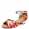 Miniatyrbild 1 av 2: Flicksandaler med öppen tå Lättviktsdansande klackar Chunky Heel Latindansskor Red Silver 23.5