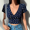 Miniatyrbild 1 av 4: Sommar Retro Blommig V-hals Kortärmad T-shirt Slim Slimming Wild Hög Midja Damtopp Y2k Stil Korta Toppar Streetwear T-shirt Dark blue L