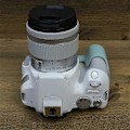 Miniatyrbillede 5 af 5: Type D PU Læder Kamerabunddæksel med Skruedesign Halv Kamerataske til Canon EOS 200D/200D II Style C