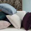 Miniatyrbilde 4 av 5: 2 Pudetrekk i Fløyel Dekorativ Sofa Putetrekk Super Myk Myk Komfortabel Dekorasjon Hjem Stue Soverom for Sofa 50X50CM Aubergine