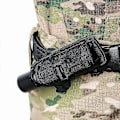 Miniatyrbild 4 av 5: Ficklampa Fodral Holster Bärväska Hållbar Hållare 360 Grader Rotation Bärbar För Utomhus