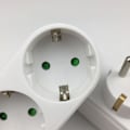 Miniatyrbillede 5 af 5: 2 stk. 3-vejs stikadapter, 3-vejs multi-stik væg- eller skrivebordsstik 16a/250v