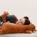 Pikkukuva 4 / 5: Pehmopesä - WP MERCHANDISE - Kitty huggy - 77 cm - Monivärinen - Konepestävä 30°C:ssa
