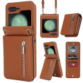 Miniatyrbilde 1 av 5: Z Flip 5 Lommebokveske, Crossbody Glidelås Lær Stativveske For Samsung Galaxy Z Flip 5 Med Kortlomme Brown