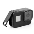 Pikkukuva 3 / 5: GoPro Hero8 -akun kotelon suojakotelo, latausportin suunnittelu, urheilukameran lisävarusteet