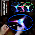 Miniatyrbillede 1 af 5: 3 stk LED-belyste Flyvende Diske Propeller Legetøj Trækstreng Flyvende Tallerkener UFO Spindetop Legetøj