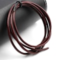 Miniatyrbillede 4 af 5: 4mm Ægte Rundt Læder Bagagetov Thong Snøre DIY Armbåndsfund Rope Fletning Snøre Multifunktionel Manuel Tilbehør Til Taske Smykkefremstilling