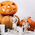 Miniatyrbillede 3 af 5: 3 stk. Yoga Skeletfigurer Resin Mini Skelet Dekoration Halloween Statue til Hjem Soveværelse Kontor Skrivebord Halloween Dekorationer (Hvid)