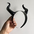 Miniatyrbild 4 av 4: Kvinnor Svart Drottning Häxa Demon Horn Huvudbonad Cosplay Fest Kostym Hårband