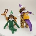 Miniatyrbillede 5 af 5: Nysgerrig juleåndsdukke i sort filt og harpiks DXGHC