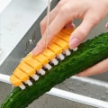 Miniatyrbild 4 av 5: 2 stycken böjbara multifunktionsborstar för frukt och grönsaker
