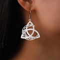 Miniatyrbild 5 av 6: Keltiska Trinity Knot Örhängen för Kvinnor och Flickor Keltisk Knot Halvmåne