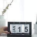 Miniatyrbilde 2 av 6: 1 Stykke Trebordkalender 2022 Vertikal Omvending, Retro Evig