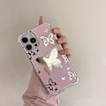 Miniatyrbild 5 av 7: Rosa spegelmobilfodral för iPhone 13 Fjärilsspegel (1 styck)