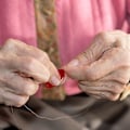 Pikkukuva 5 / 5: Neulanuijat käsinompeluun, DIY muoviset langan silmukat Sim DXGHC