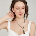 Miniatyrbilde 3 av 4: Helbredende Krystall Naturlig Edelsten Regnbue Krystaller Orgon Energi Generator Beskyttelse Amulet Hengesmykke Halskjede for Kvinner M