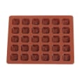 Miniatyrbillede 1 af 5: Silikoneforme til bagning 26 engelske bogstaver + 4 hvide plader Cr