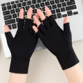 Pikkukuva 4 / 5: UV-suojaiset jääsilkki-spandex-puolikäsineet manikyyrille