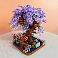 Miniatyrbillede 3 af 7: 2200 stk. Mini Byggeklodser Lilla Kirsebærblomst Træhus Model