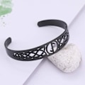 Miniatyrbillede 3 af 6: Norse Viking Armbånd i Rustfrit Stål med 24 Runer Hul Design
