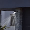 Miniatyrbillede 2 af 6: Sæt af 2 solcelleprojektører 2 i 1 til nedstikning eller montering - LUMISKY - CURTIS - H31.5 cm - Hvid LED Vit