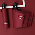 Pikkukuva 1 / 5: Moniväriset tuulenpitävät ripat aurinkoon ja sateeseen aikuisille, muovikahvalla ja rautarungolla wind red