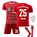 Pikkukuva 1 / 2: 22-23 Bayernin kotipeliasu Muller -setti suojavarusteilla 20(110-120cm)