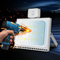 Pikkukuva 2 / 5: 100 W ulkokäyttöön tarkoitettu LED-valonheittimen liiketunnistin vedenpitävä IP65 8000LM turvalamppu 6500K kylmänvalkoinen ulkokäyttöön tarkoitettu LED-kohdevalo Se