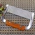 Miniatyrbilde 4 av 5: Rustfritt stål pommes frites kutter trehåndtak bølgekutter 2 stk
