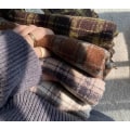 Miniatyrbillede 5 af 5: Faux kashmir plaid tørklæde, sjal