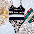 Pikkukuva 4 / 5: naisten uimapuku korkeavyötäröinen set Patchwork Summer Beachwear Uimapuvut Leopard S