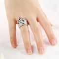 Miniatyrbillede 4 af 4: 2 stk Kvinder Mode Krone Tiara Ring Indlagt Fuldt Rhinestone Legering smykker Gave Gold CN17