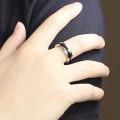 Miniatyrbillede 3 af 4: Mænd Kvinder Sort Band Ring Titanium Rustfrit Stål Modesmykker Lover Gave 6mm US 8