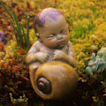 Miniatyrbild 4 av 5: Sova baby snigel docka konstfigurer Resin staty prydnad A