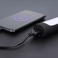 Pikkukuva 2 / 5: Monitoiminen auton vasaran murtuva hätävalaistus ikkunavasara Power Bank, musta
