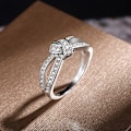 Miniatyrbilde 2 av 4: Kvinner Ring vridd bowknot form Rhinestone innlagt legering uthult fingerring til jubileum US 7