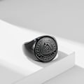 Miniatyrbillede 2 af 5: Viking Herre Finger Ring Rustfrit Stål Amulet Ring Trekant Odin Vegvisir Ringe Nordic Talisman Biker Smykker Til Mænd Black