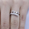 Miniatyrbilde 3 av 4: Mote Zircon Innlagt Hul Mor Brev Finger Band Ring Mødre&#39; Dagsgaver US 9