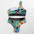 Miniatyrbild 3 av 3: Print Badkläder Vadderat Bikini Set Beach Black Floral XL