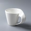Miniatyrbillede 2 af 4: Bølgeformet Kaffe Kop Kaffebar Ren Hvid Kaffe Kop Gave Kop