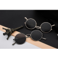 Pikkukuva 4 / 5: Mustat kehykset mustilla ja harmailla osilla - klassiset polarisoidut aurinkolasit miehille ja naisille, pyöreät retro vintage metallikehykset Lennon unisex UV400-suojalla
