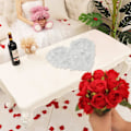 Miniatyrbilde 7 av 7: 2000 stykker hvite roseblader, kunstige roseblomster uten smak, emulerte roseblader for romantiske scener, bryllupsdag, bursdag, konf White